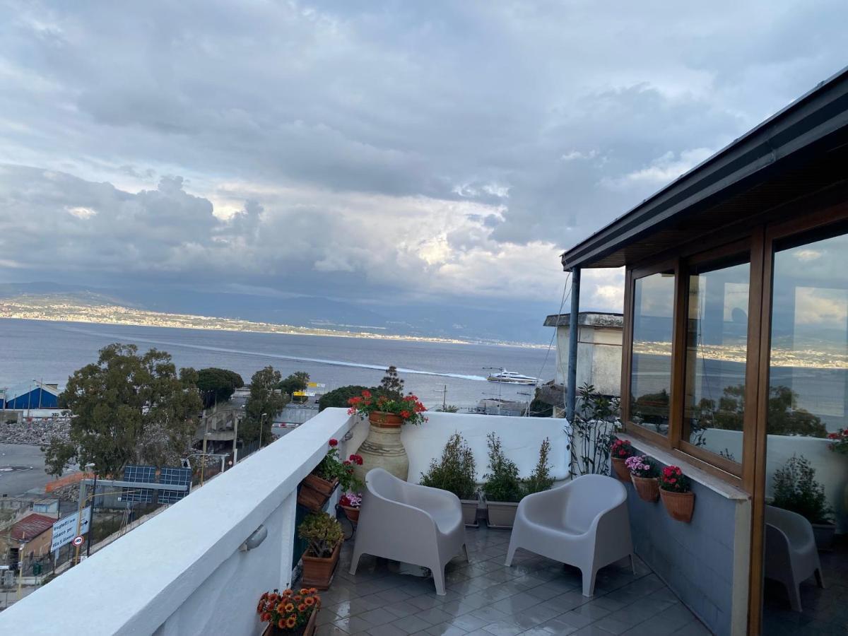 Casa Malu Lägenhet Messina Exteriör bild