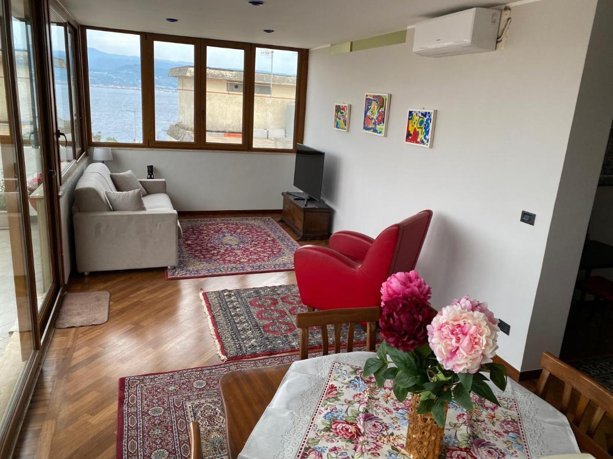 Casa Malu Lägenhet Messina Exteriör bild